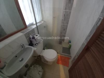 Apartamento en venta en El Bosque, Manizales · foto 7 de 18