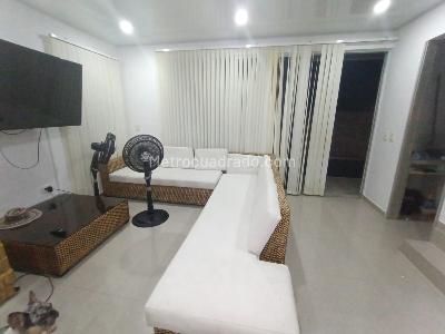 Casa de 3 alcobas en venta en Girardot, Girardot, 259 m² · foto 12 de 20