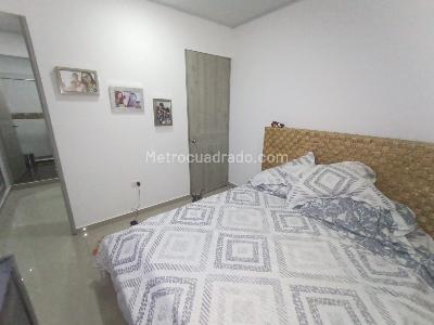 Casa de 3 alcobas en venta en Girardot, Girardot, 259 m² · foto 19 de 20
