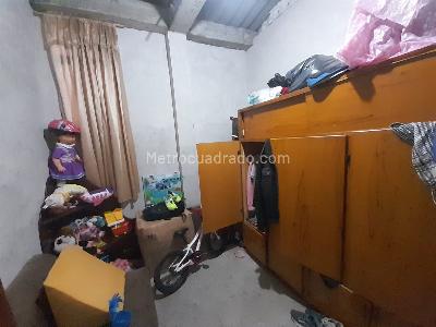 Casa de 3 alcobas en venta en Versalles, Manizales, 200 m² · foto 9 de 11