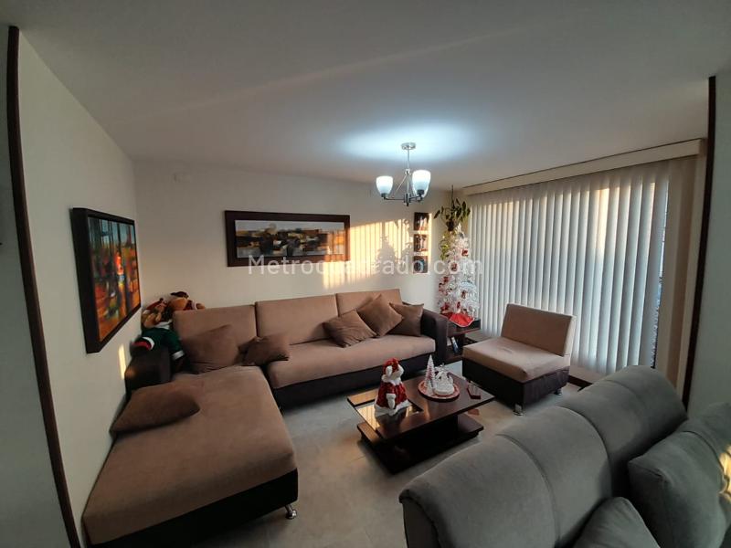 Casa en Venta, Avenida Alberto Mendoza, Manizales - Görünüm 3