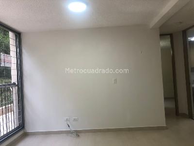 Apartamento de 2 alcobas en venta en Poblado I, Pereira, 50 m² · foto 3 de 20