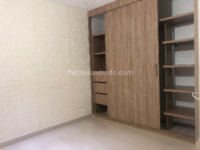 Apartamento de 2 alcobas en venta en Poblado I, Pereira, 50 m² · foto 5 de 20