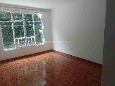 Casa de 5 alcobas en venta en Terranova, Pereira, 260 m² · foto 11 de 17