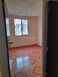 Casa de 3 alcobas en venta en Sector Mayorista Mercar, Armenia, 60 m² · foto 4 de 15