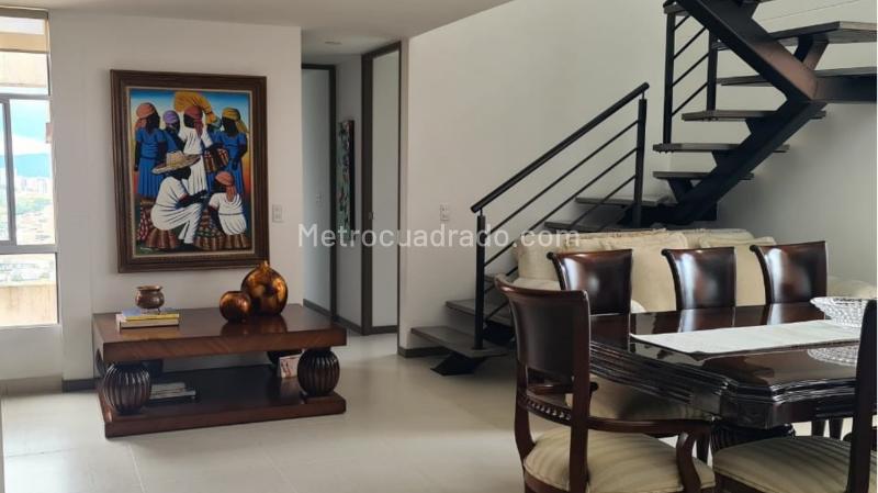 Espectacular Apartamento Dúplex Moderno de 3 Alcobas en Los Colegios - 7
