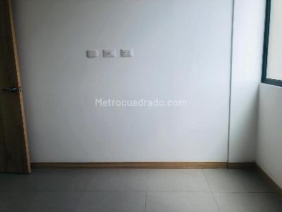 Apartamento de 2 alcobas en venta en Pinares, Pereira, 74 m² · foto 10 de 19
