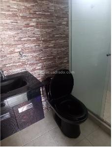 Apartamento de 3 alcobas en venta en Avenida 30 De Agosto, Pereira, 70 m² · foto 8 de 16