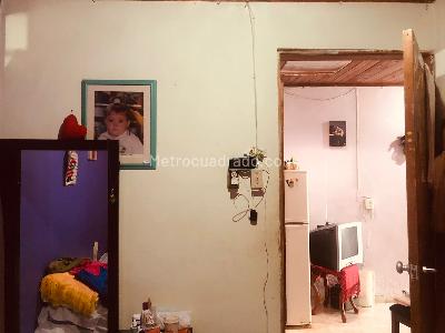 Casa de 2 alcobas en venta en Berlin, Pereira, 83 m² · foto 6 de 17