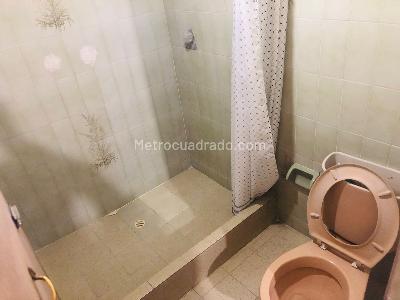 Casa de 2 alcobas en venta en Berlin, Pereira, 83 m² · foto 12 de 17
