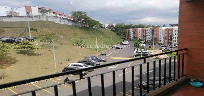 Apartamento en venta en Unicentro, Pereira · foto 7 de 12