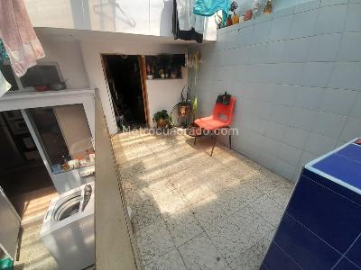 Casa de 5 alcobas en venta en La Primavera, Manizales, 300 m² · foto 3 de 20