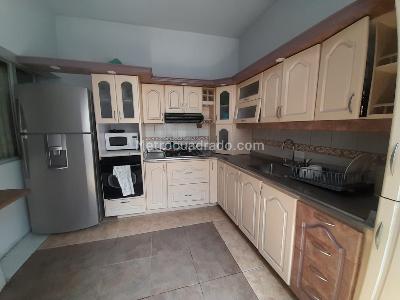 Casa de 5 alcobas en venta en La Primavera, Manizales, 300 m² · foto 4 de 20