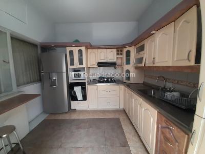 Casa de 5 alcobas en venta en La Primavera, Manizales, 300 m² · foto 9 de 20