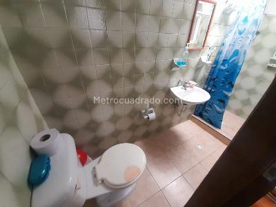 Casa de 5 alcobas en venta en La Primavera, Manizales, 300 m² · foto 10 de 20