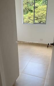 Apartamento de 3 alcobas en venta en Poblado I, Pereira, 74 m² · foto 7 de 20