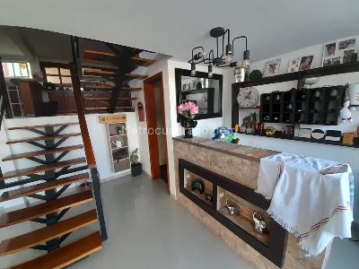 Casa en venta en Chipre, Manizales · foto 3 de 20