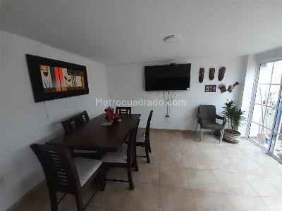 Casa en venta en Chipre, Manizales · foto 11 de 20