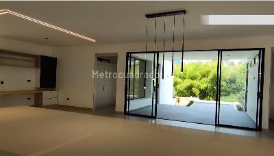 Casa de 3 alcobas en venta en Cerritos, Pereira, 415 m² · foto 8 de 20