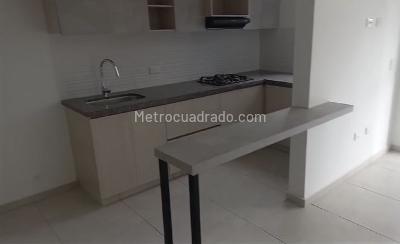 Apartamento de 3 alcobas en venta en Cerritos, Pereira, 78 m² · foto 3 de 15