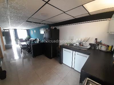 Casa en venta en Porvenir, Manizales · foto 2 de 16