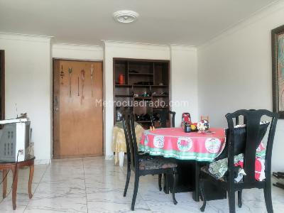Apartamento en venta en Pinares, Pereira · foto 2 de 19