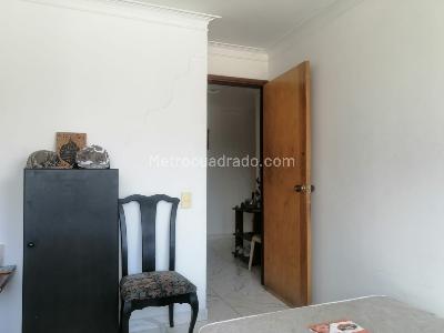 Apartamento en venta en Pinares, Pereira · foto 17 de 19