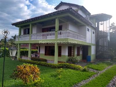 Casa en venta en Kilometro 41, Manizales · foto 13 de 15