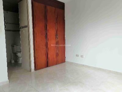 Apartamento en venta en Pinares, Pereira · foto 18 de 20