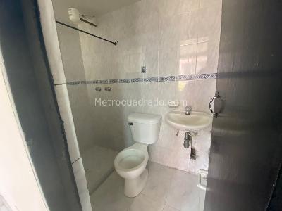 Apartaestudio en arriendo en Villa Pilar, Manizales · foto 8 de 10