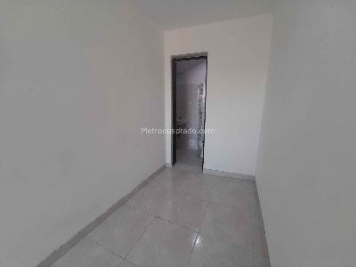 Apartaestudio en arriendo en Los Rosales, Manizales · foto 3 de 20