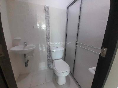 Apartaestudio en arriendo en Los Rosales, Manizales · foto 19 de 20
