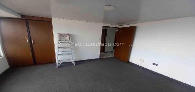 Apartamento de 2 alcobas en venta en Velez, Manizales, 73 m² · foto 3 de 16