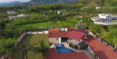 Casa en venta en Combia, Pereira · foto 10 de 18