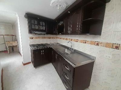 Apartamento de 2 alcobas en venta en Avenida Santander, Manizales, 79 m² · foto 7 de 20