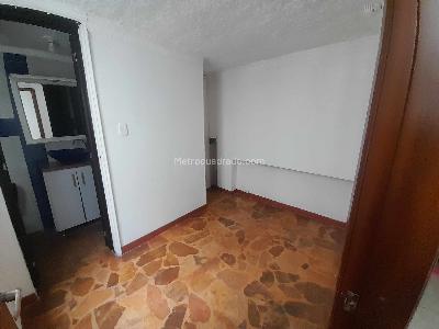 Apartamento de 2 alcobas en venta en Avenida Santander, Manizales, 79 m² · foto 12 de 20