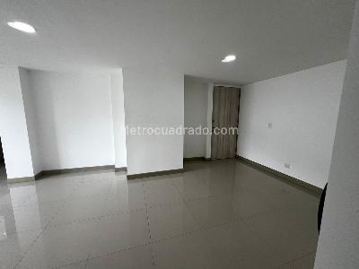 Apartamento en venta en Pinares, Pereira · foto 3 de 20
