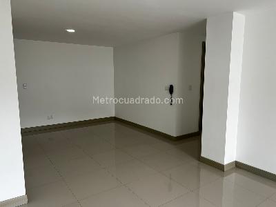 Apartamento en venta en Pinares, Pereira · foto 4 de 20