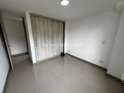 Apartamento en venta en Pinares, Pereira · foto 18 de 20