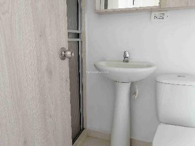 Apartamento en venta en Comuna Cuba/Via Condina, Pereira · foto 11 de 15