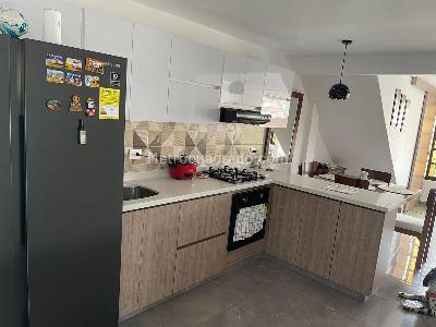 Casa de 5 alcobas en venta en 25 De Mayo, Armenia, 215 m² · foto 7 de 20