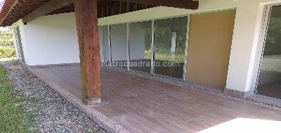Casa de 3 alcobas en venta en Via Aeropuerto El Eden, Armenia, 150 m² · foto 2 de 20