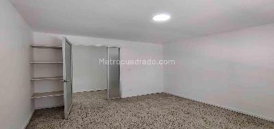 Casa de 5 alcobas en arriendo en Los Alpes, Pereira, 280 m² · foto 9 de 20