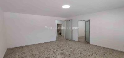 Casa de 5 alcobas en arriendo en Los Alpes, Pereira, 280 m² · foto 12 de 20