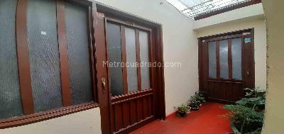 Casa en venta en Chipre, Manizales · foto 2 de 20