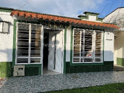 Casa de 2 alcobas en venta en Urbanizacion Loma Verde, Armenia, 65 m² · foto 7 de 7