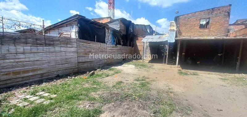 Lote en Venta, Barrio Popular, Armenia - Vista 5
