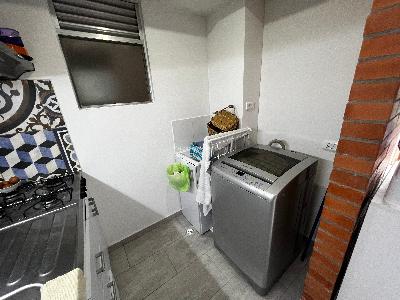Apartamento de 2 alcobas en venta en Comuna Poblado/Poblado I, Pereira, 42 m² · foto 9 de 20