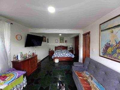 Casa de 4 alcobas en venta en La Enea, Manizales, 180 m² · foto 15 de 20