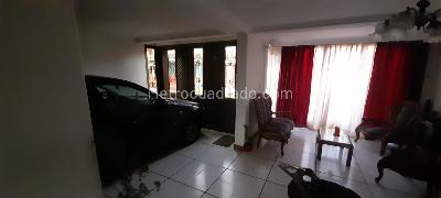 Casa de 4 alcobas en venta en Comuna Boston/Providencia, Pereira, 200 m² · foto 4 de 16